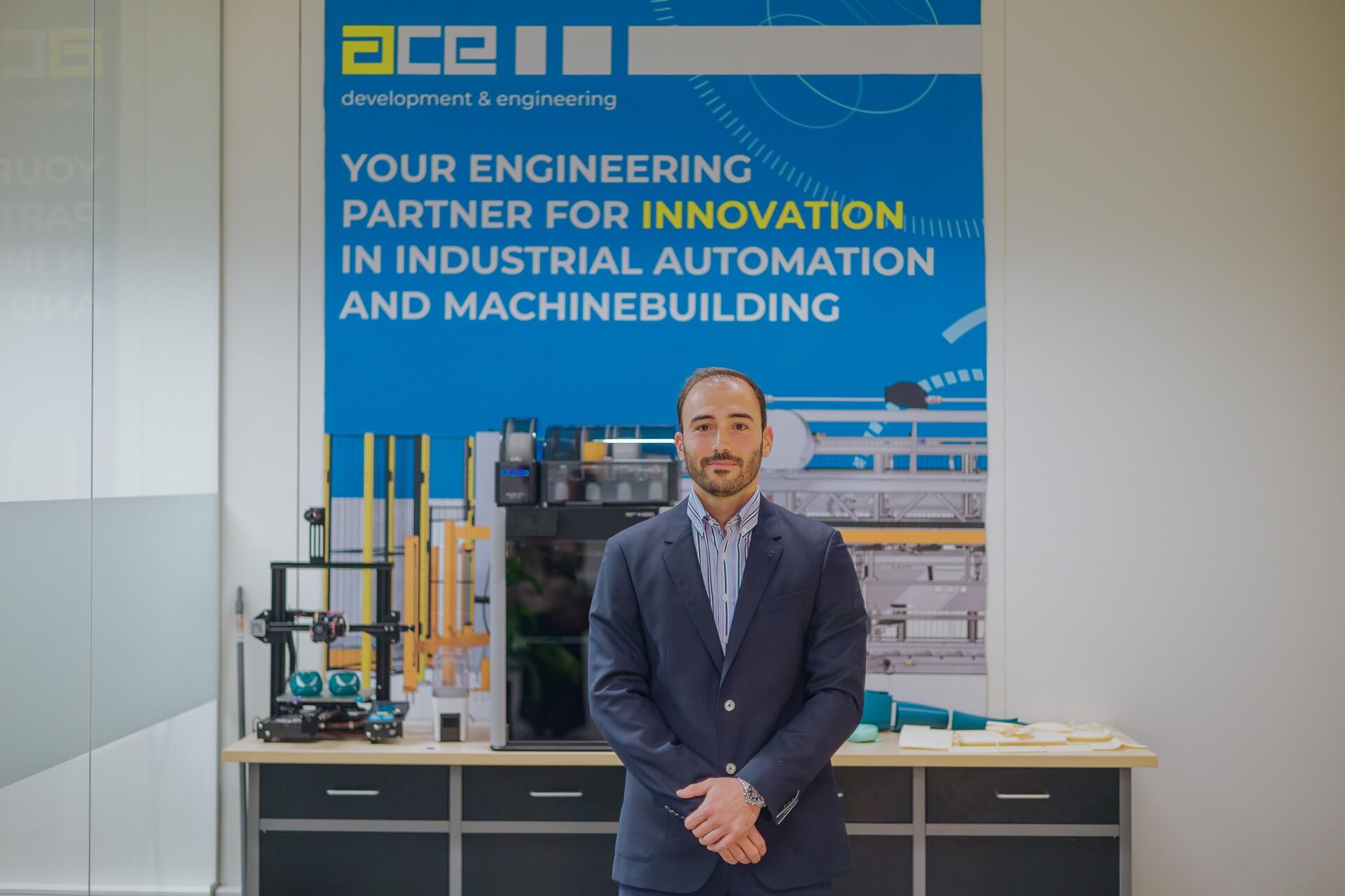 Sim&atilde;o Carvalho, Branch 